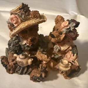 Vintage Boyd's Bears " Emma and Bailey Afternoon Tea" Figurine #2277 1995